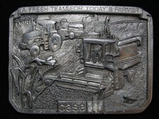 OB05136 VINTAGE 1970s  CASE HARVESTER  FARM TRACTOR PEWTER BELT BUCKLE