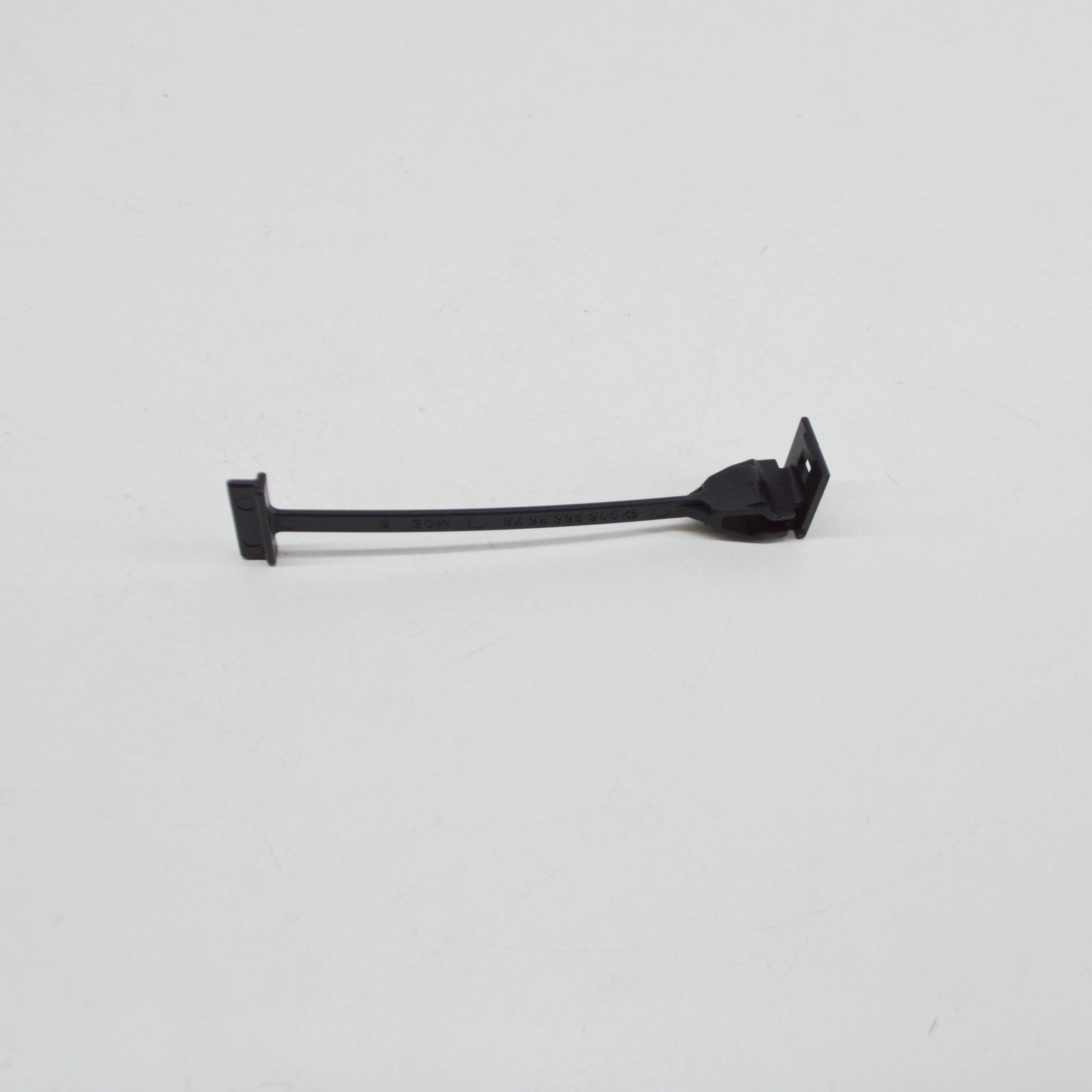 MERCEDES-BENZ E W210 Front Bumper Trim Handing Strap A0069882878