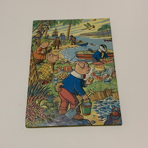 Vintage 1975 Rupert the Bear Annual Daily Express Newspaper Publication HB Book - Picture 2 of 3