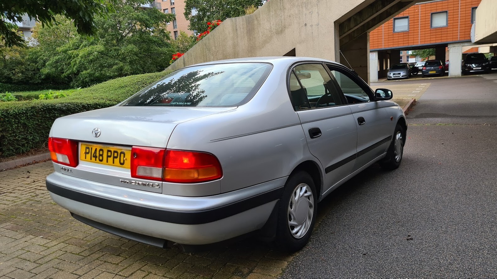 Image 2 - TOYOTA-CARINA-E-GLi-AUTO-2-0-2-OWNERS-FROM-NEW-LOW-77K-MILES