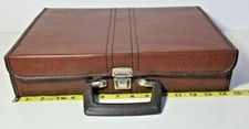 Vintage Brown Audio Music Cassette Carrying Case Organizer Holds 30 TAPES