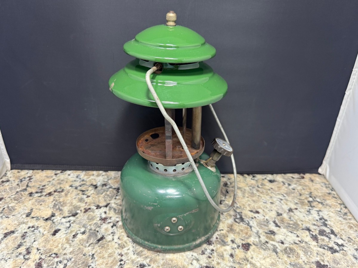 Coleman グリーンランタン 未使用 COLEMAN VINTAGE 1965 MODEL 5120 LP GAS LANTERN SINGLE MANTEL