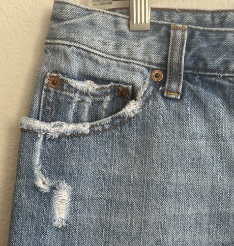 American Eagle Outfitters Cutoff Denim Bermuda Shorts Distressed Size 8 Raw Hem - Picture 4 of 14