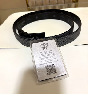 MCM Men s Dress Reversible Belt Black/Gray Logo Buckle 1.5'' Width. Size 52 Inch