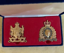 Nova Scotia 50th Anniversary Badges by the RCMP  w/Commemorative Plaque