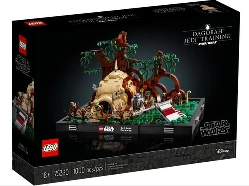 LEGO 75330 Star Wars Dagobah Jedi Training Diorama 100% Complete Excellent Cond