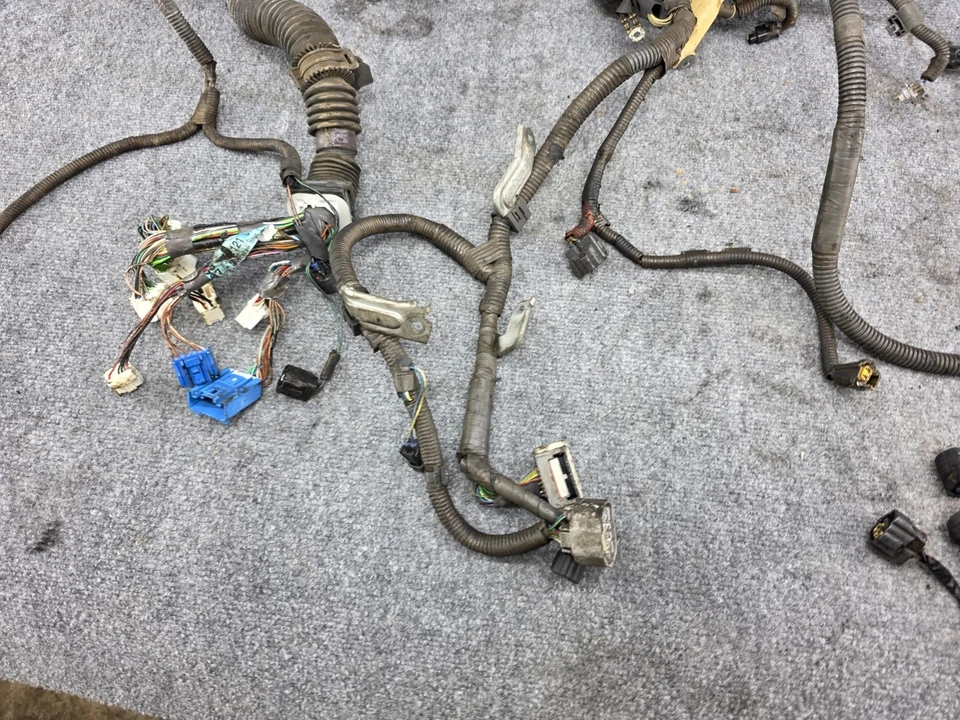 LEXUS LS430 2004-2005 OEM MOTOR ARNÉS DE CABLES ECU BOBINA CONECTOR ENCHUFE Foto 4 de 4