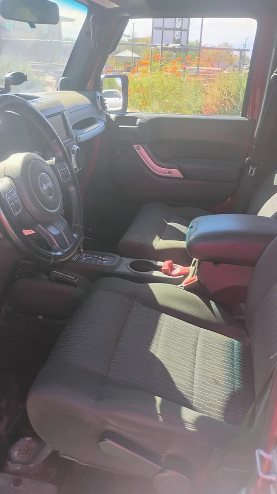 Jeep Wrangler 2012 deportivo 4x4 4 puertas Foto 3 de 4