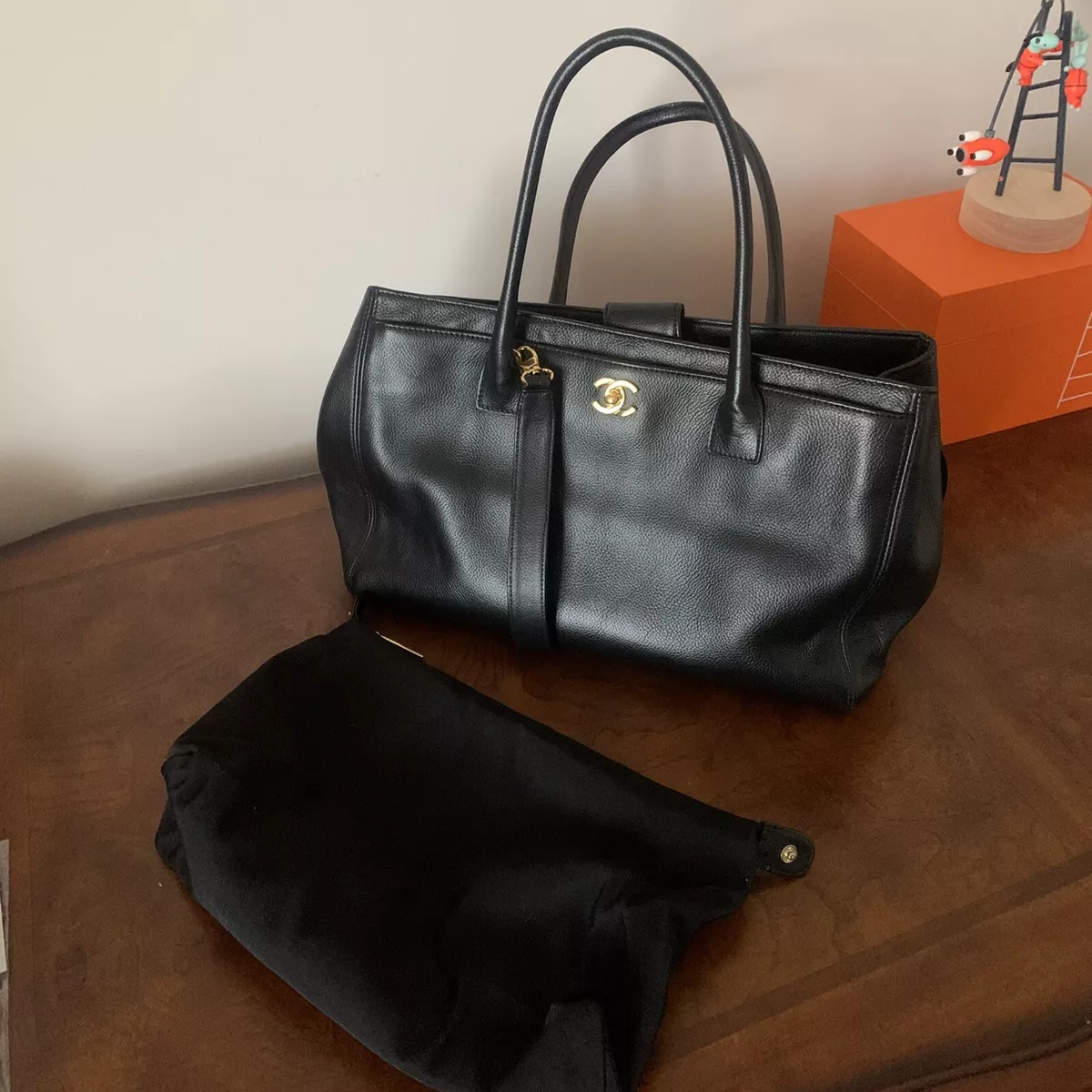 Chanel black store leather tote