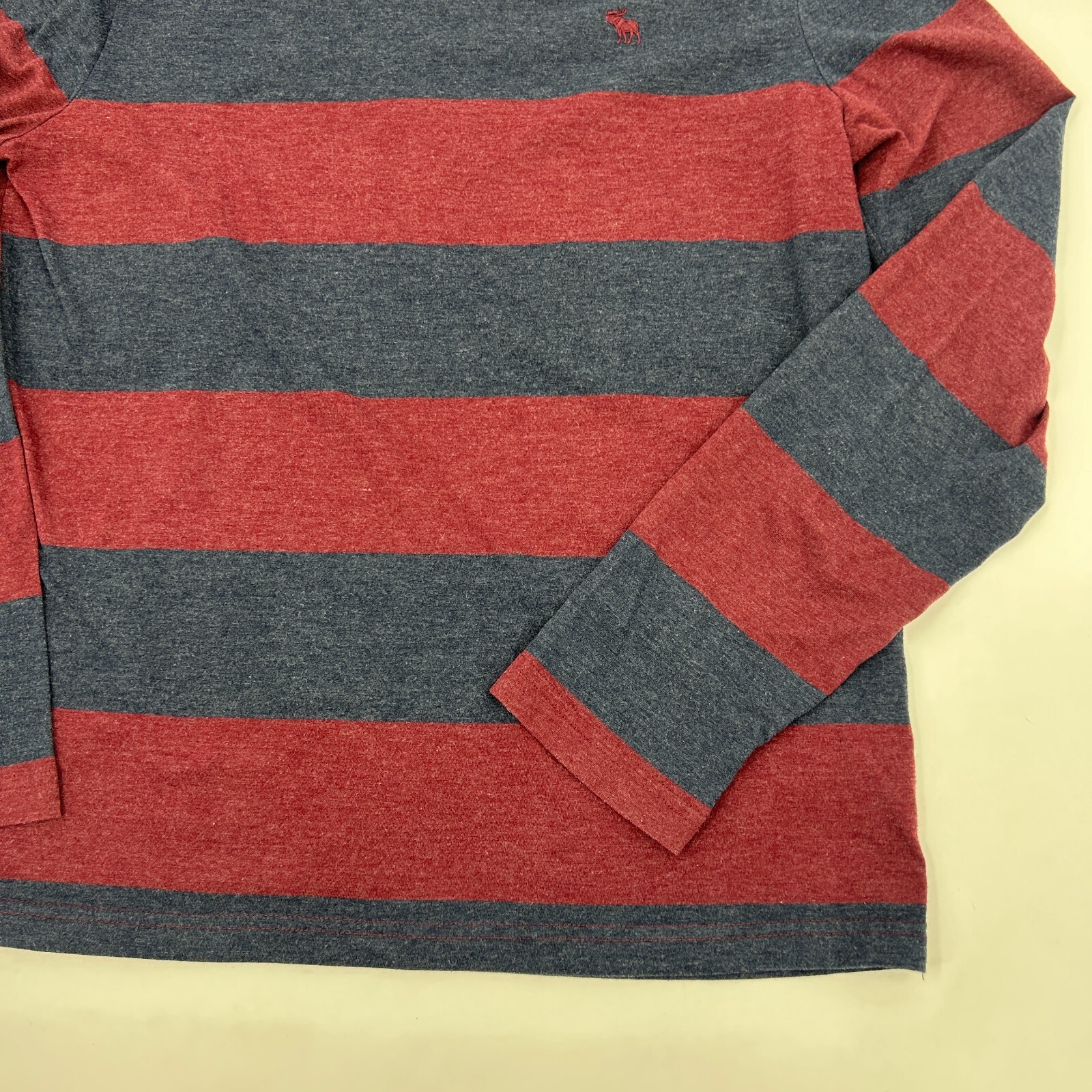 Vtg Abercrombie Rugby Crew Red and Blue Strip Sz Lg Long Sleeve Muscle Tee