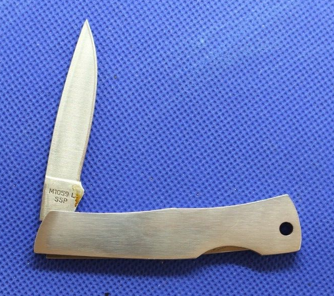 Vintage Case M1059 L SSP stainless Lockback 4 Dot 1986 NOS