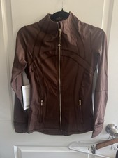 Lululemon Women s Full Zip Define Jacket Brown Size 4 Hip Length Thumb Holes NWT