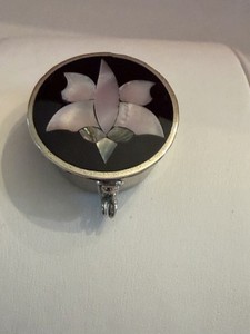 Vtg. Alpaca Mexico Silver Round Pill Box with Abalone Mother of Pearl Inlay BinT