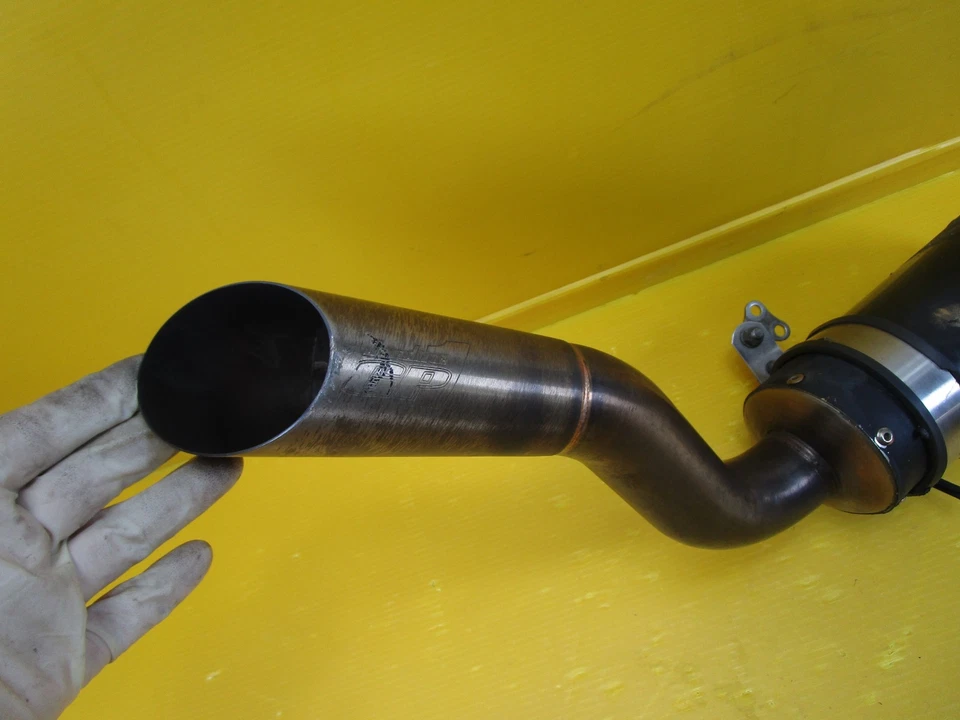 06 07 2006 2007 SUZUKI GSXR 600 750 JARDÍN ESCAPE SILENCIADOR TUBO SLIPON Foto 2 de 4