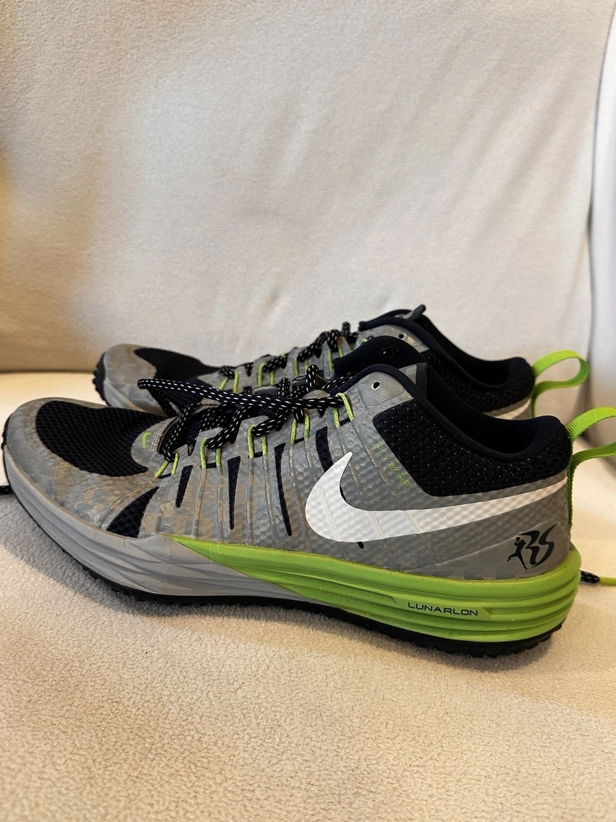 Nike Lunarlon Me\'s Size 10 Black White Athletic Shoes Mis Matched Models & Color Nike Lunarlon Sneakers for Men for Sale | Authenticity  main image 3