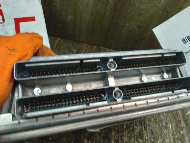 Buick Bonneville 2001-2003 motor ecu control informático mod 4948700 Foto 3 de 4