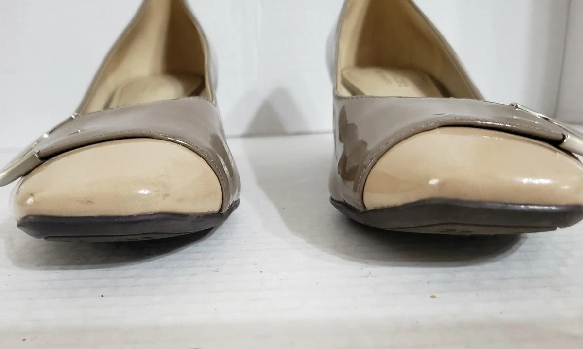 Naturalizer beige best sale shoes