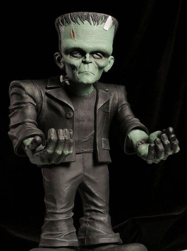 MEZCO Frankenstein Monster Figure 46cm 18in Big Statue Figure Boxed Toys - Picture 6 of 9