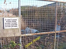 Photo 6x4 If the light flashes Frampton Court/SP0132 The footpath to Ald c2012