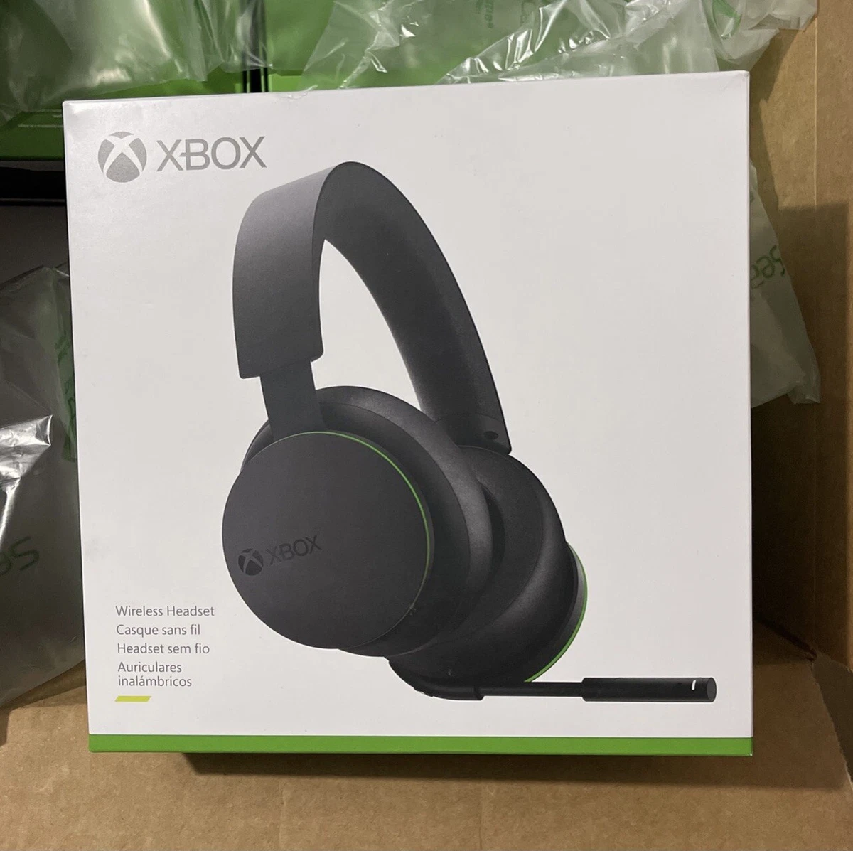 Microsoft Xbox Wireless Headset for Xbox Series X, S *NEW* SEALED* SHIPS  FAST! 889842615319