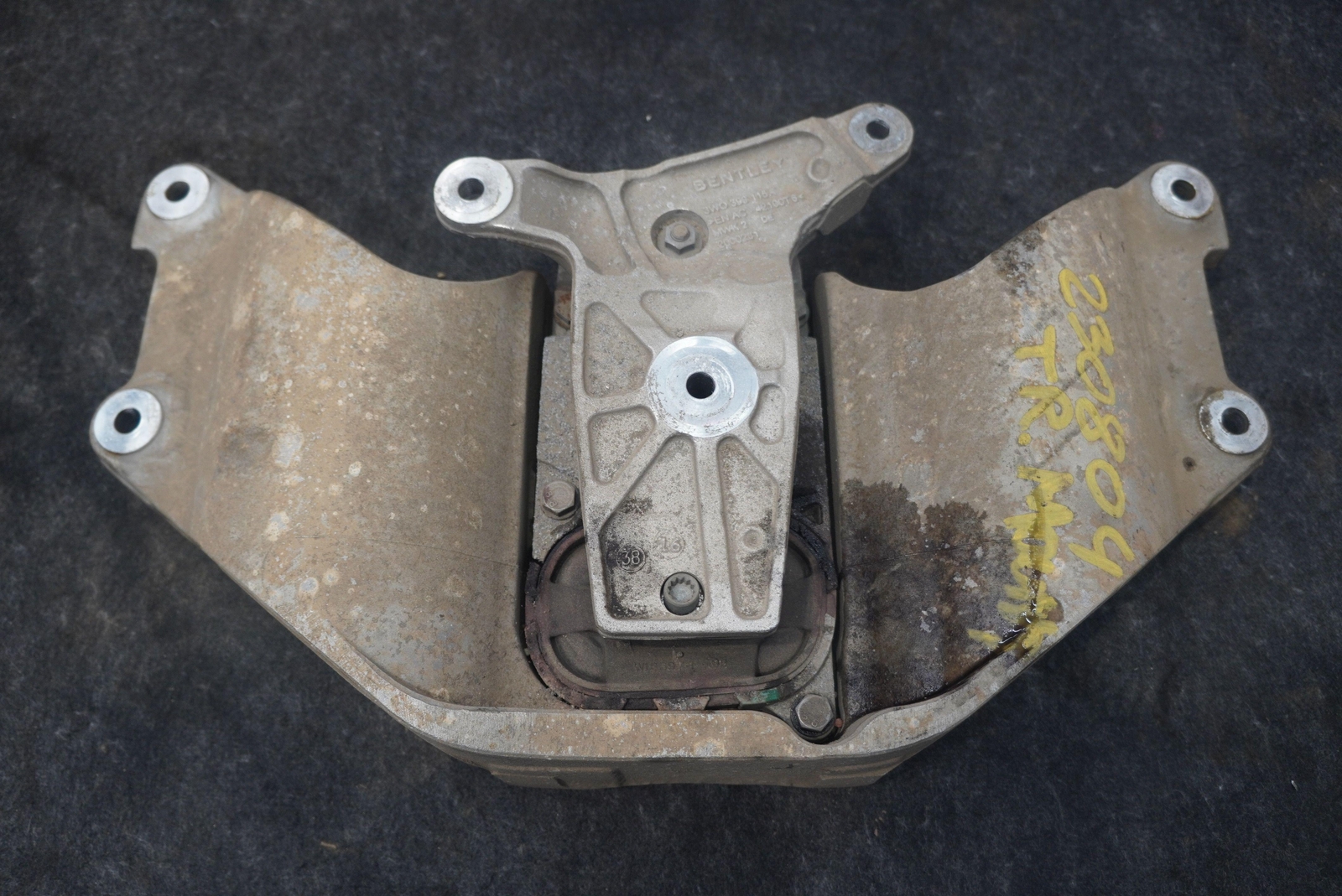 Transmission Gearbox Mount Crossmember 3W0399263H Bentley Continental GTC 2016