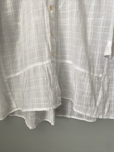 J.Jill Sheer Button Front Window Pane Peplum Shirt M Textured Minimal Lagenlook - Picture 2 of 6