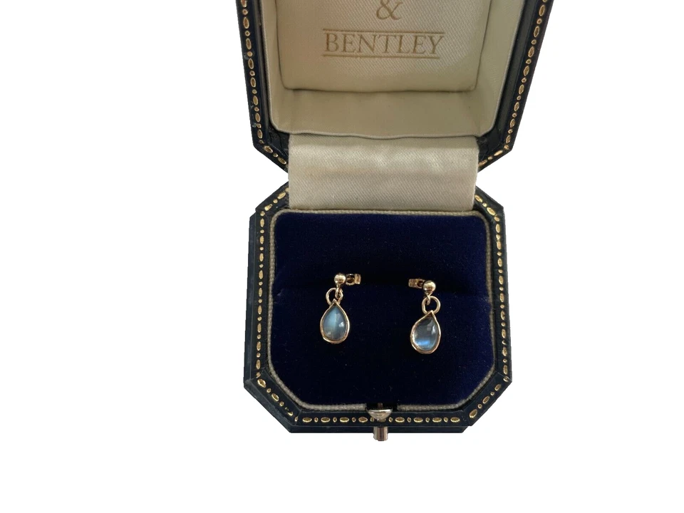 Moonstone Earrings 9ct Gold Dangle Stud Moonstone Gold Vintage Earrings - Image 4 of 4
