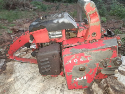 #ad Homelite Super XL Automatic 58cc Vintage Chainsaw for parts $45.00
