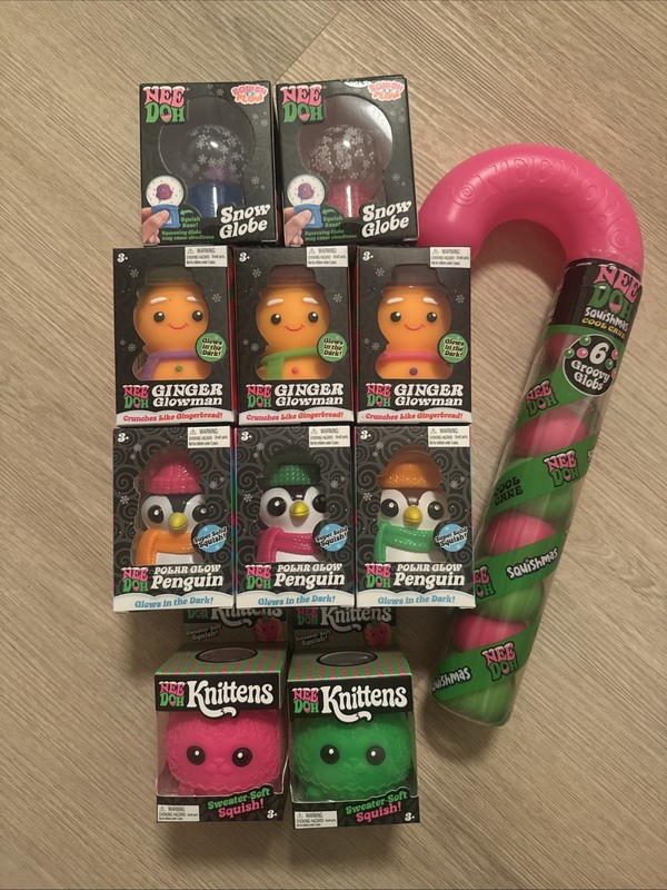 SQUISHMAS Cool Cane, Polar Glow Penguins, Knittens, Ginger Glowman, Snow Globe!