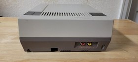 Nintendo NES-001 Entertainment System Console Bundle Tested