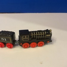 Thomas Wooden Railway Battery Operated Hiro  Tender VG Condition 