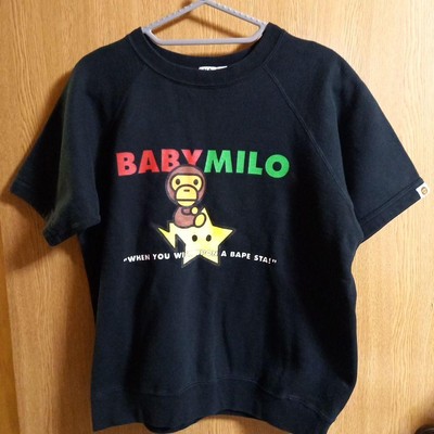 A. BATHING APE BABY MILO Black Short Sleeve Sweatshirt