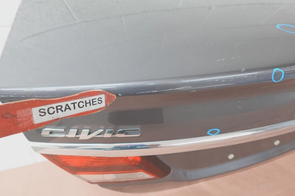 2013-2015 HONDA CIVIC SEDAN REAR TRUNK LID (OEM) COMPLETE W/REAR CAMERA - Image 4 of 4