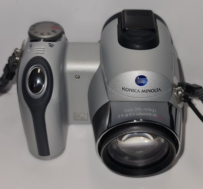 Konica Minolta Dimage Z3 4.0MP 48x Mega Zoom Anti-Shake