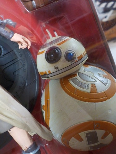 PACKAGE ERROR Star Wars Disney Elite Series Die Cast Figure Rey & BB-8 - Picture 10 of 11