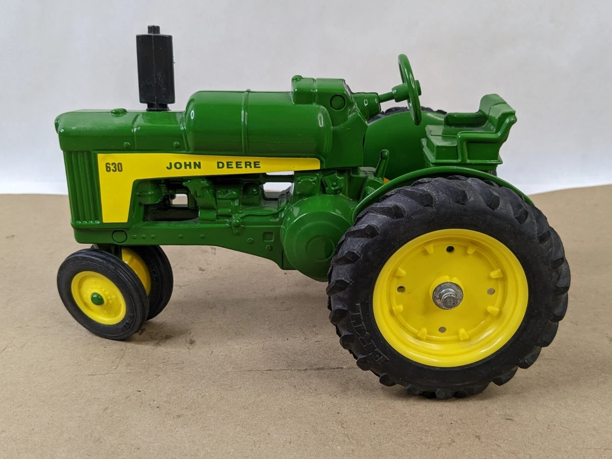 John deere 630 store toy tractor