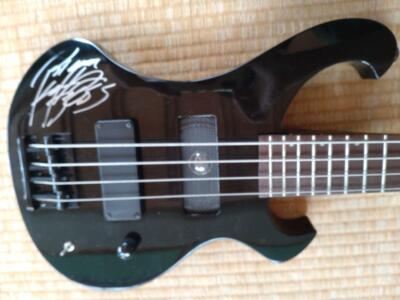 EDWARDS PIERROT KOHTAモデル Electric Bass Guitar Edwards Pierrot Kohta Signature Model