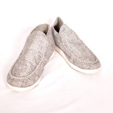Outwoods Women's Slip-On Fashion Sneaker Size 11 Grey