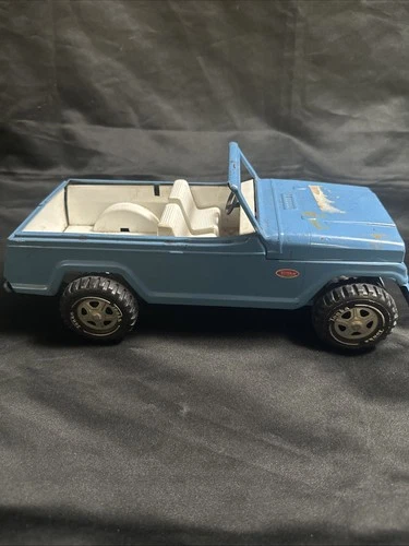 Vintage Tonka Jeepster Blue Pressed Metal Molded Plastic