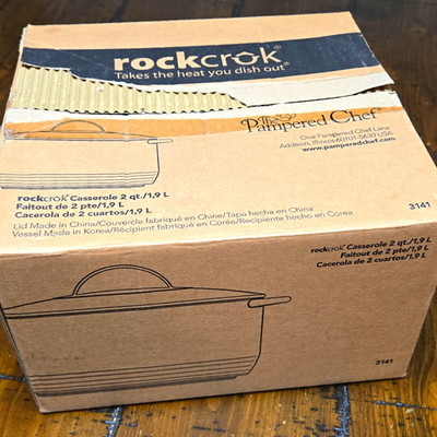 The Pampered Chef Rockcrok 2 qt/1.9 L Round Casserole w/ Glass Lid Black 3141