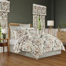 Evergreen Sage Polyester King 4-Piece Comforter Set
