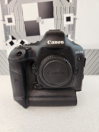 Canon EOS-1D X 18.1MP Full Frame DSLR Camera Body - No Power - Parts Only