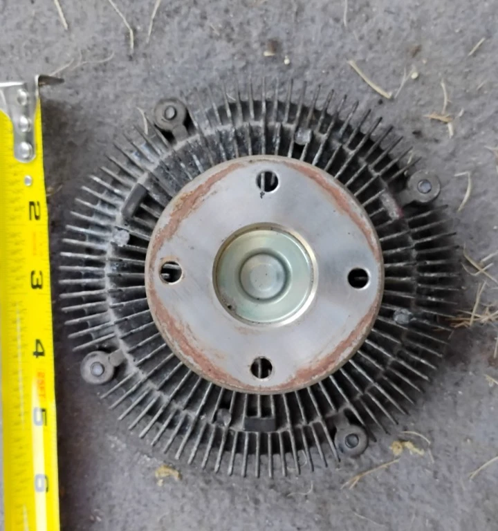 1990-2004 2.4L Nissan Frontier Fan Clutch KA24 Engine OEM 21082-86G0A - Image 2 of 3