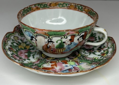 Vintage Hand Painted Chinese Famille Rose Medallion Porcelain Tea Cup & Saucer - Picture 14 of 24