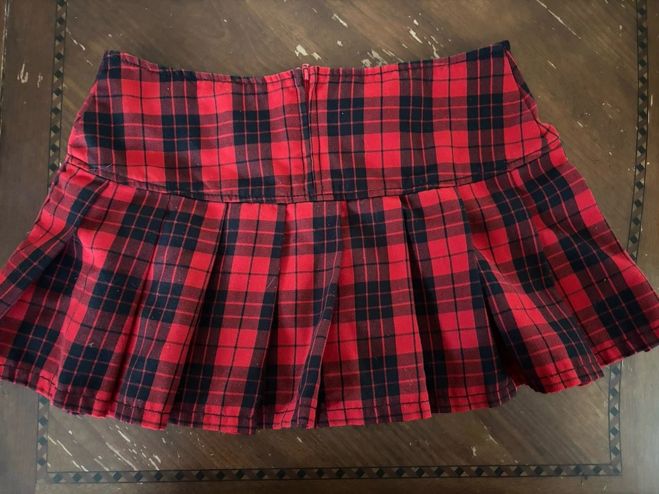 Minifalda Abbey Dawn Avril Lavigne l Foto 3 de 4