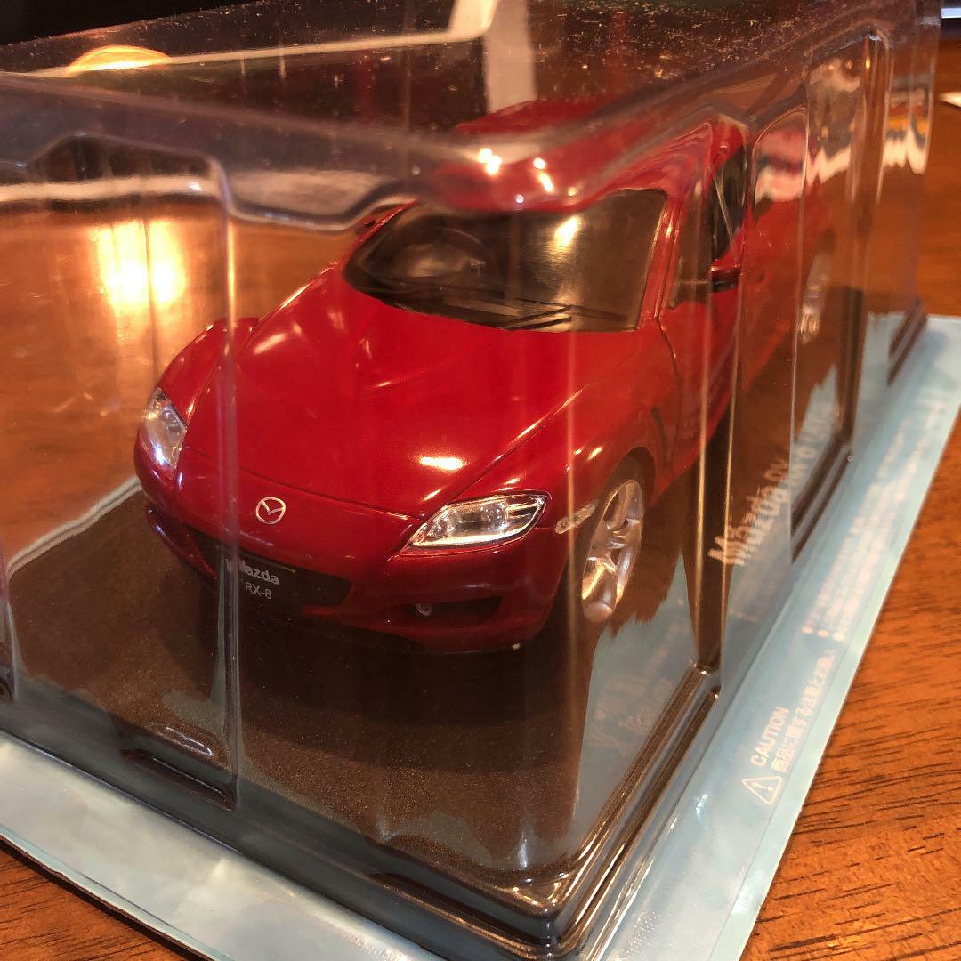 Mazda RX-8 2003 Red 1/24 Model Hachette Japanese Car