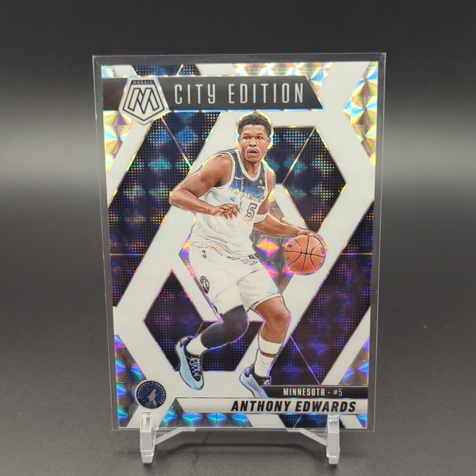 ANTHONY EDWARDS 2024-25 Panini Mosaic Anthony Edwards White City Edition /35