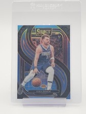 LUKA DONCIC 2024-25 SELECT LIGHT BLUE PREMIER LEVEL #141 LAKERS /299 Q7084