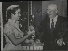 1956 Press Photo Harold W. Handley, Candidate for Indiana Governor - neo04149