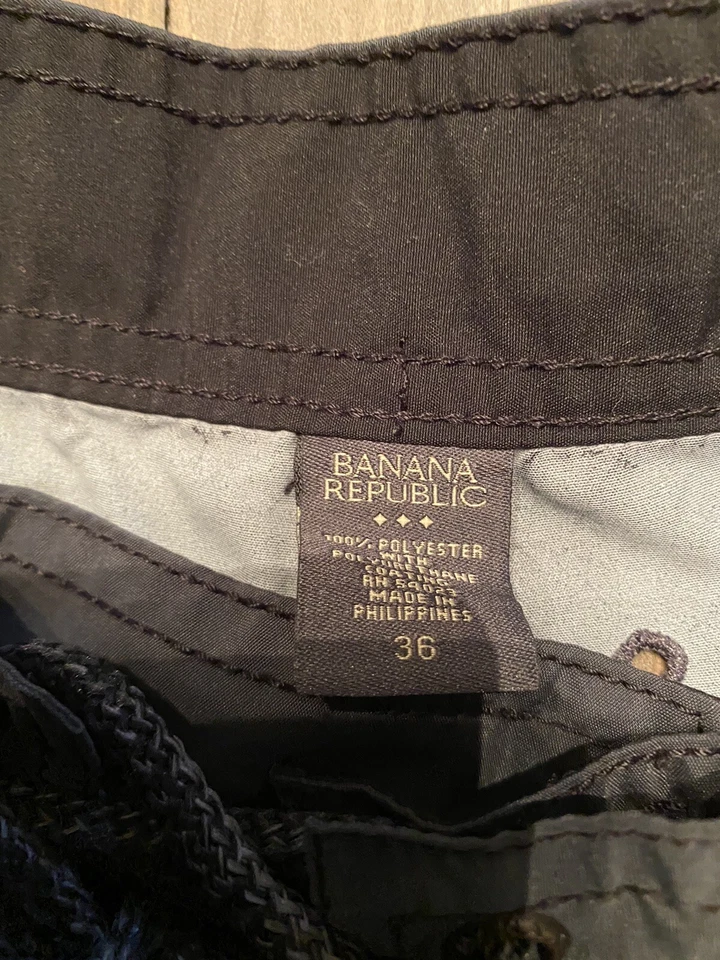 Dos (2) pares de pantalones cortos de baño Banana Republic Foto 2 de 4